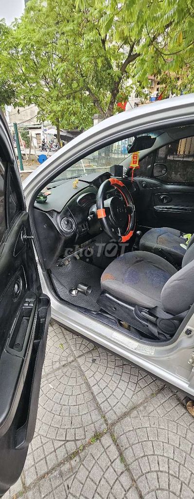 Chevrolet Spark Số sàn Bạc