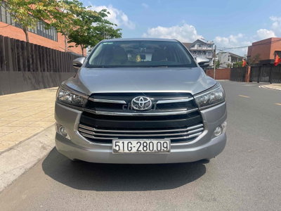 Toyota Innova 2017 Bạc