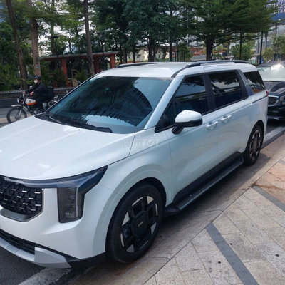 Bán xe Kia Carnival 2025 Trắng 7 chỗ