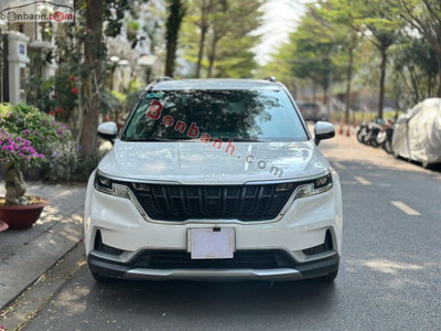 Xe Kia Carnival Luxury 2.2D 2022