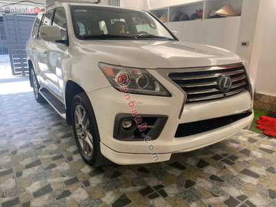 Xe Lexus LX 570 2013