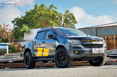 Xe Chevrolet Colorado High Country 2.5L 4x4 AT 2019