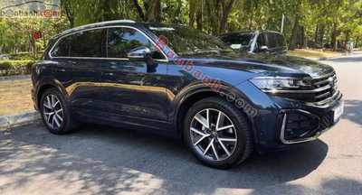 Xe Volkswagen Touareg R-Line 2.0 TSI 2025