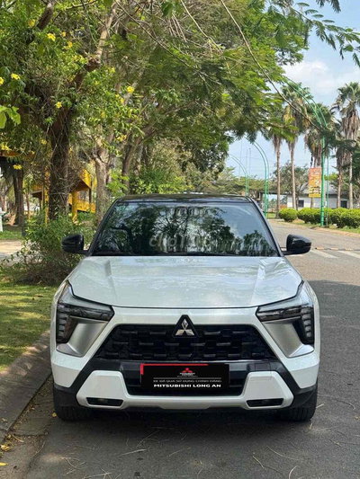 Mitsubishi Xforce Exceed 2024 43.000 km Trắng