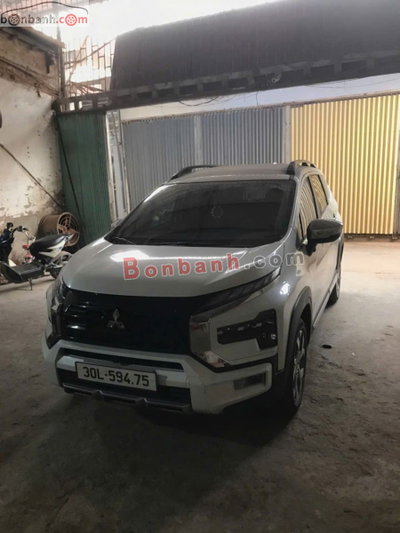 Xe Mitsubishi Xpander Cross 1.5 AT 2024