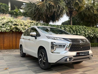 Mitsubishi Xpander Premium 2024 Trắng 48.000 km