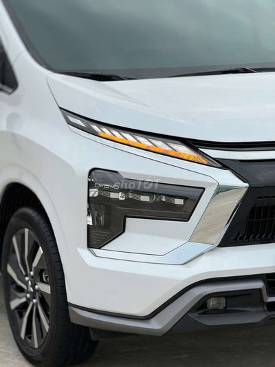 Mitsubishi Xpander Premium 2025 Trắng