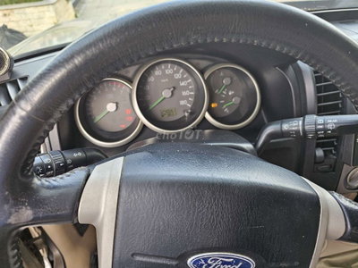 Ford Everest 2007 2.6MT Bạc