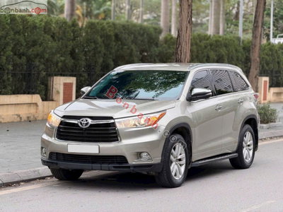 Xe Toyota Highlander LE 2.7 2014