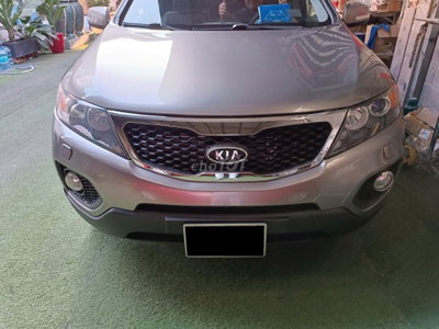 Kia Sorento Limited 2.0 2010 máy dầu số tự động