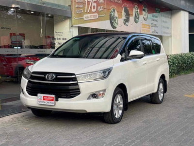 Toyota Innova 2.0E Trắng 2020 siêu đẹp
