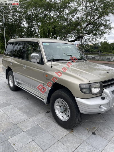 Xe Mitsubishi Pajero 3.5 2004