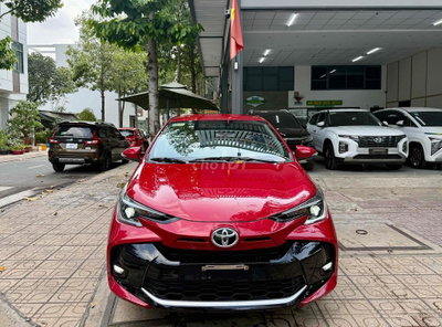 Toyota Vios 2025 E CVT 2.000 km Đỏ