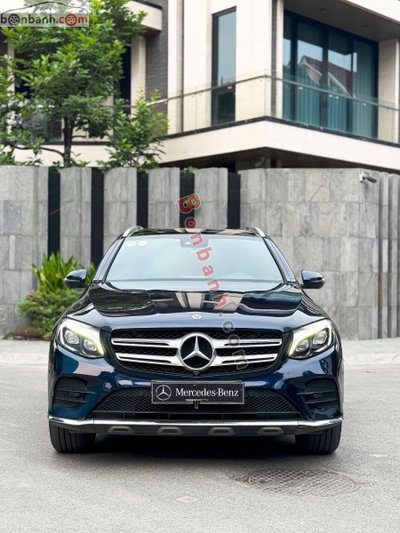 Xe Mercedes Benz GLC 300 4Matic 2018
