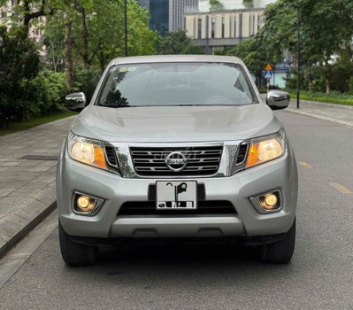 Nissan Navara 2018 EL Bạc
