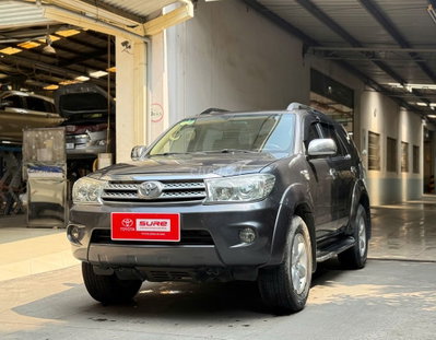 FORTUNER MÁY XĂNG 2 CẦU 2011