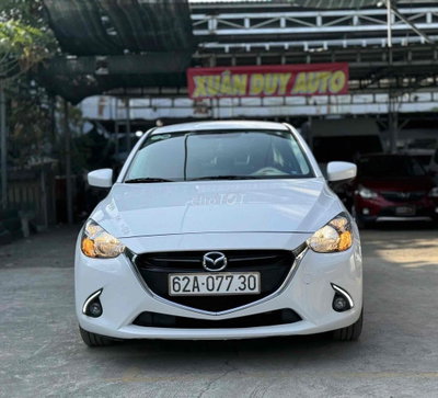 Mazda 2 Luxury 1.5AT 2017 58.000 km Trắng