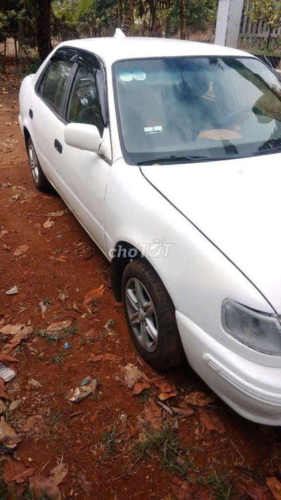 Toyota Corolla 1999 màu Trắng