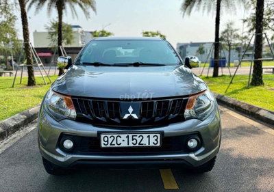 Mitsubishi Triton 2019 Xám