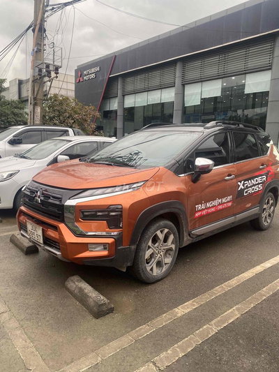 Mitsubishi Xpander Cross