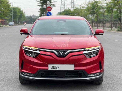 VinFast VF8 2024 Eco - 45000 km
