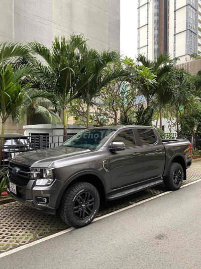 Ford Ranger XLS 2023 odo 65000 km Xám