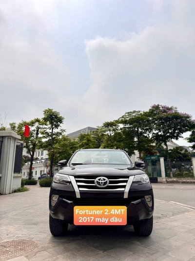 Toyota Fortuner 2.4MT 2017 - 100.000km