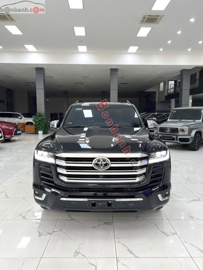 Xe Toyota Land Cruiser VXR 3.5 V6 2023