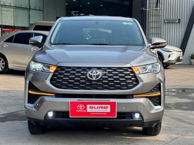 Innova Cross V 2025 - 7.151 km - Giá Còn Giảm