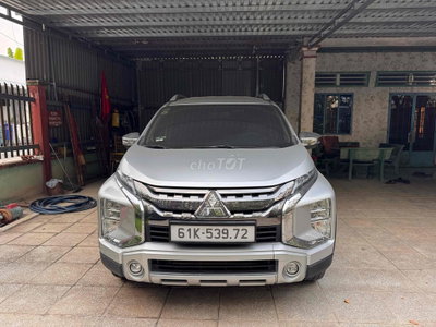 Mitsubishi Xpander Cross 2021 Bạc 10000 km