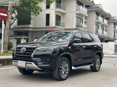 Xe Toyota Fortuner 2.7V 4x4 AT 2020