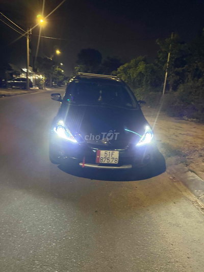 Mitsubishi Grandis 2009 2.4 Mivec - 160000 km