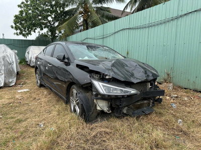 Hyundai Elantra 2022 1.6 turbo Đen Hư hỏng nặng