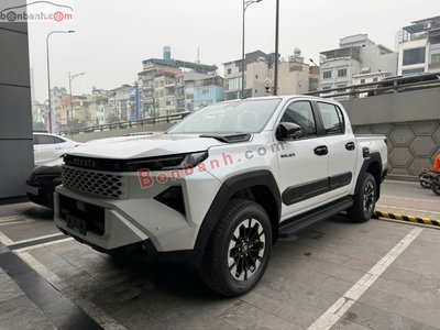Xe Toyota Hilux Trailhunter 2.8L 4x4 AT 2026