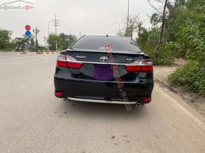 Xe Toyota Camry 2.0E 2018
