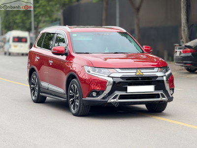 Xe Mitsubishi Outlander Premium 2.4 CVT 2021