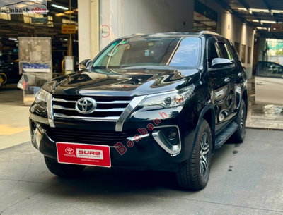 Xe Toyota Fortuner 2.7V 4x2 AT 2020