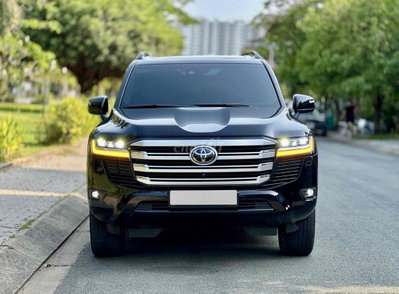 💥BÁN GẤP: LAND CRUISER LC300 MODEL 2023💥