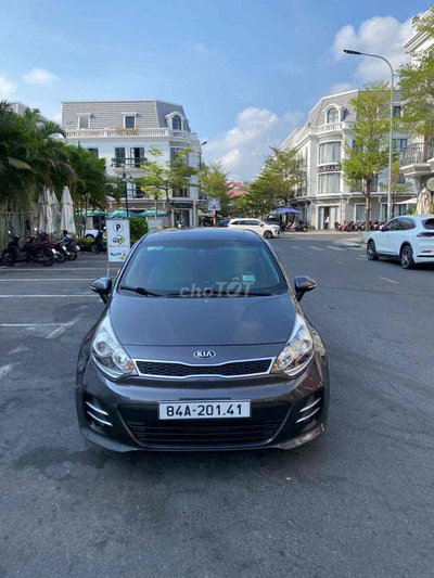 Kia Rio nhập Hatchback 2015