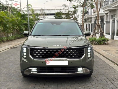 Xe Kia Carnival Signature 2.2D 2024