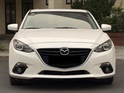 Mazda 3 2016 Trắng Tự động 5 chỗ