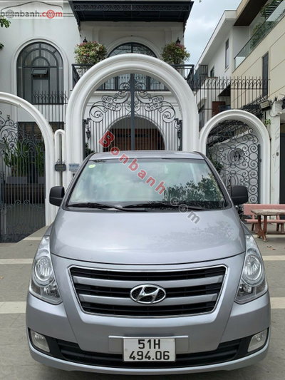 Xe Hyundai Grand Starex 2.5 MT 2016