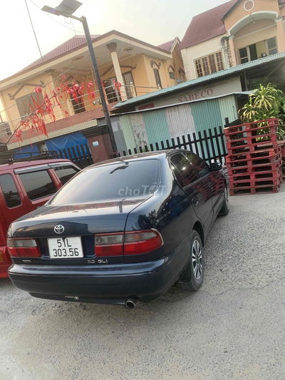 Toyota Corona 2.0 GLI Xanh đen