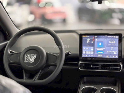 VinFast Limo Green màu Trắng