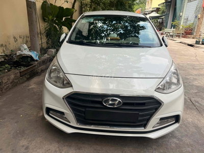 Hyundai i10 2019 1.2AT sedan Trắng 65.000 km
