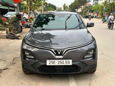 VinFast VF6 eco 2025