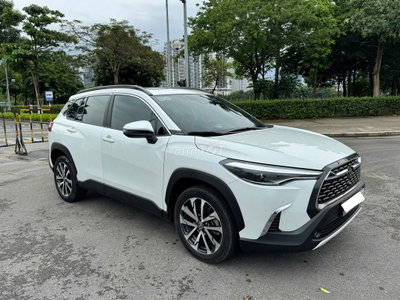 Toyota Corolla Cross 1.8V màu trắng