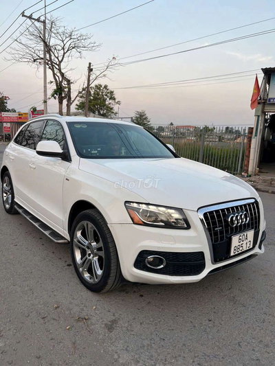 Audi Q5 Trắng