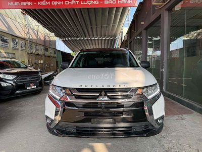 Mitsubishi Outlander 2019 Premium lướt 50.000 km