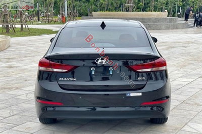 Xe Hyundai Elantra 1.6 AT 2018